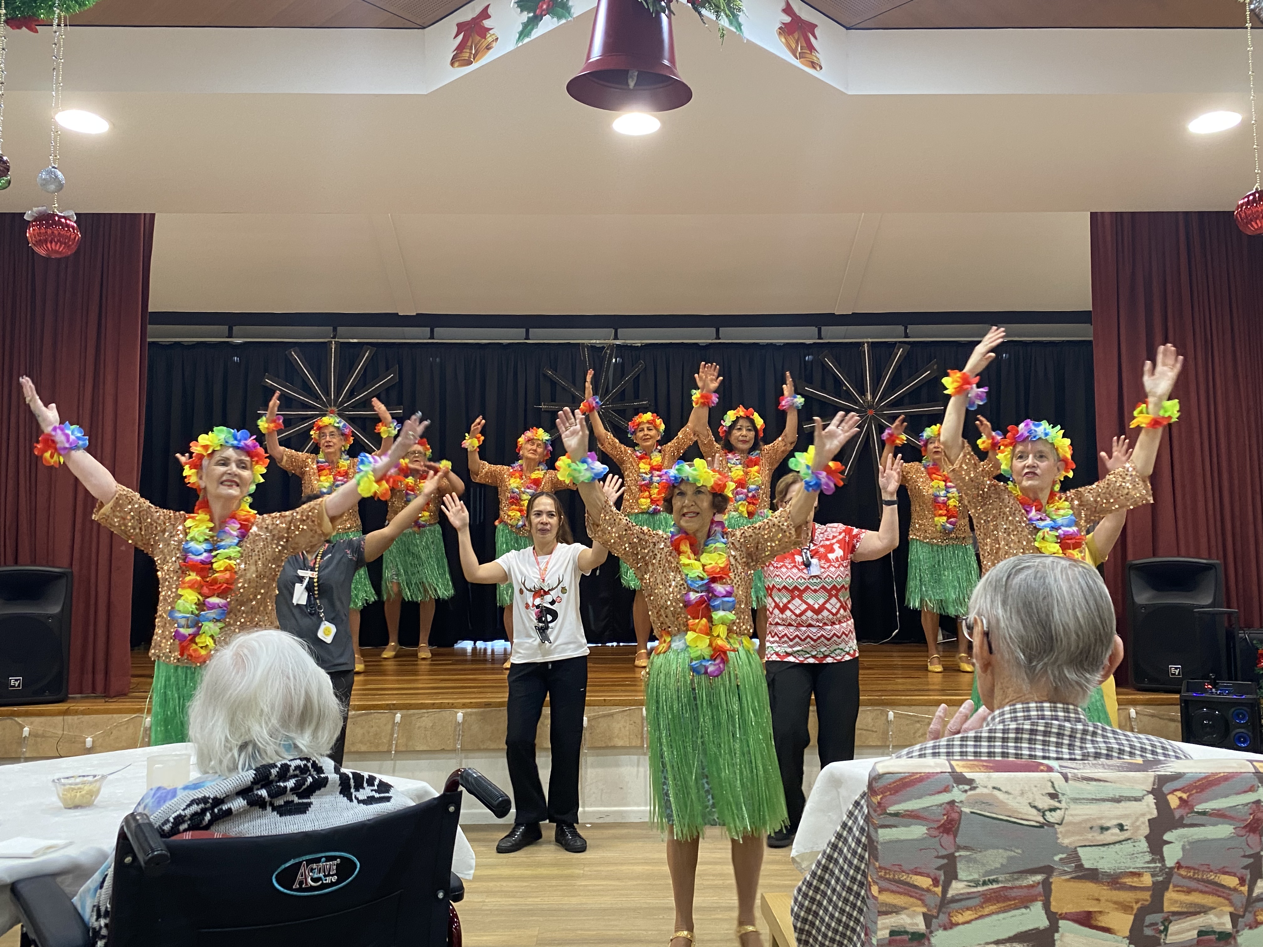 Springfield Sparklers Seniors Dance Troupe - River 949